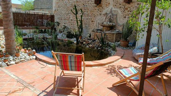 El Castell Embruixat Hotel Saint-Hippolyte  Екстериор снимка