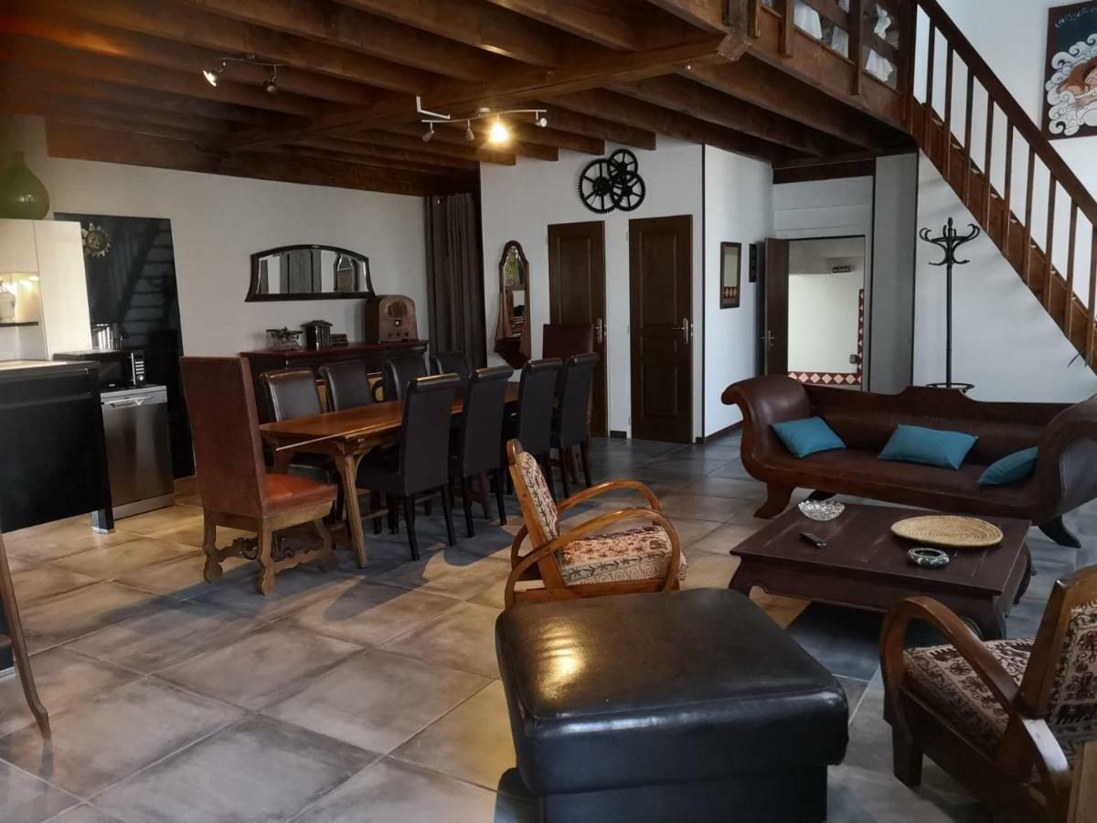 El Castell Embruixat Hotel Saint-Hippolyte  Екстериор снимка
