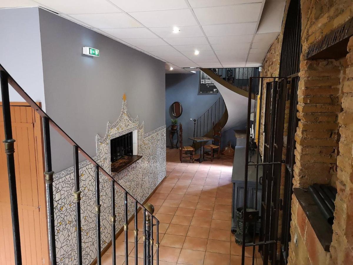 El Castell Embruixat Hotel Saint-Hippolyte  Екстериор снимка